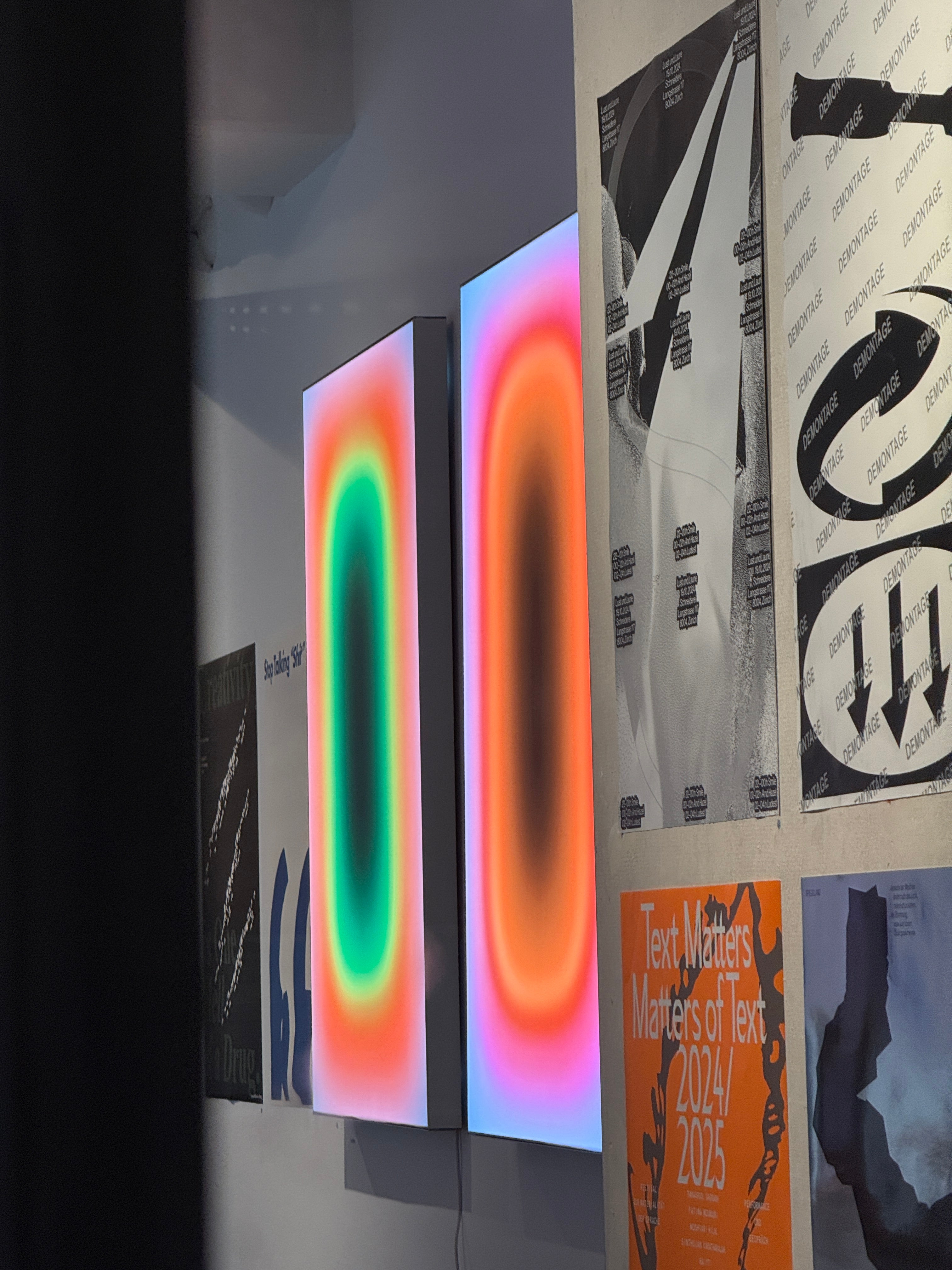 GREEN PILL & ORANGE PILL | 84x120 cm — LIGHTBOX by Luis West, two pieces side by side
